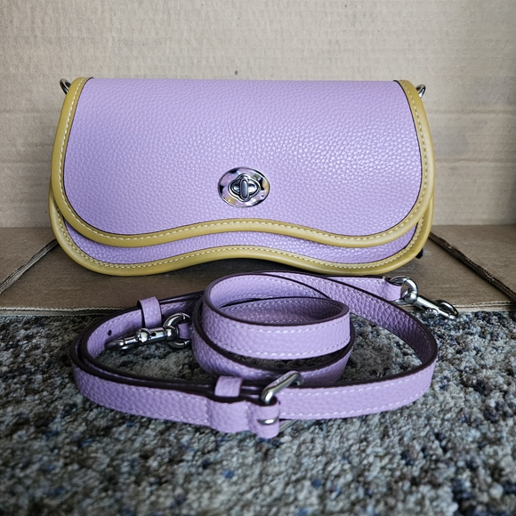 Coach Handbags - Coachtopia Wavy Dinky